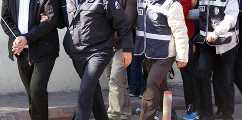 UŞAK’TA FETÖ OPERASYONU: 9 ŞAHIS YAKALANDI
